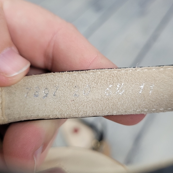 HOGL | strappy leather open toe heeled sandals - Picture 12 of 12